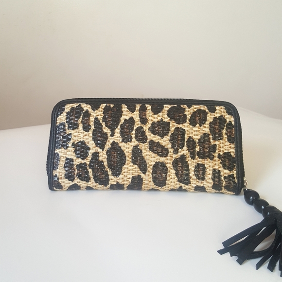 Straw Leopard Print Wallet - Picture 2 of 6